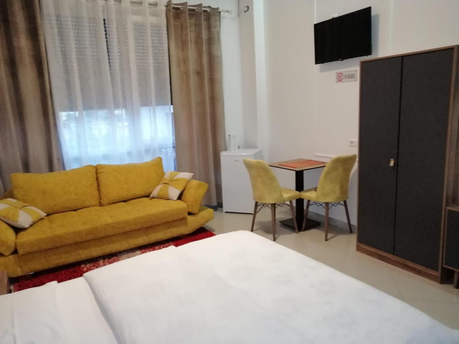Isabel Rooms Тирана Номер фото